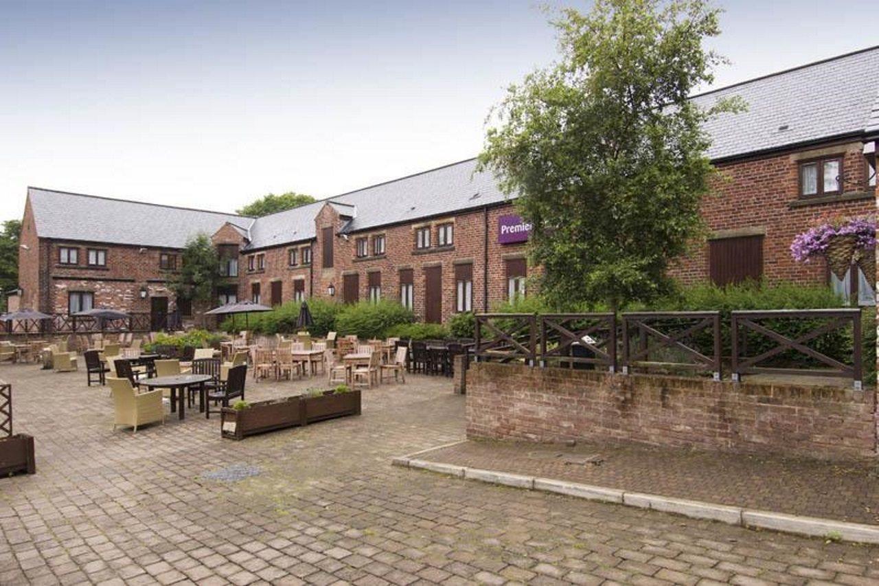 Premier Inn Chorley North Exterior foto